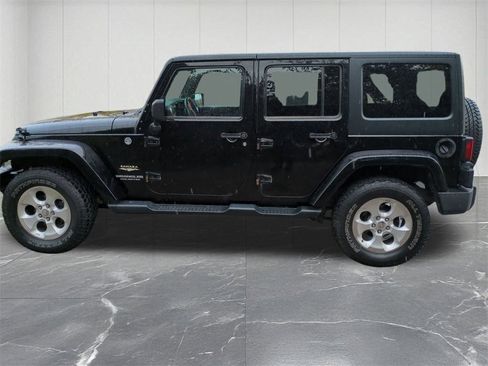 Used 2014 Jeep Wrangler Unlimited Sahara w/ Dual Top Group image 2
