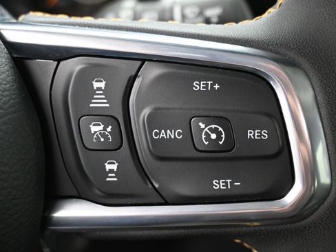 Used 2024 Jeep Wrangler Sahara w/ Safety Group image 16