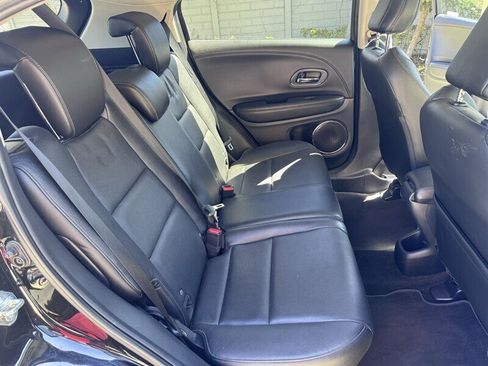 Used 2021 Honda HR-V EX-L image 17