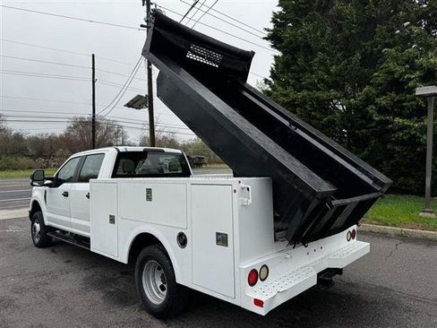 Used 2019 Ford F350 XL w/ Power Equipment Group AWD/4WD image 21