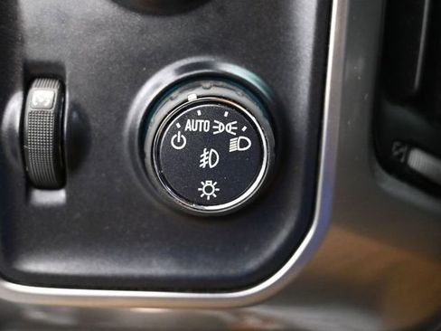 Used 2018 Chevrolet Silverado 1500 LT w/ All Star Edition image 24