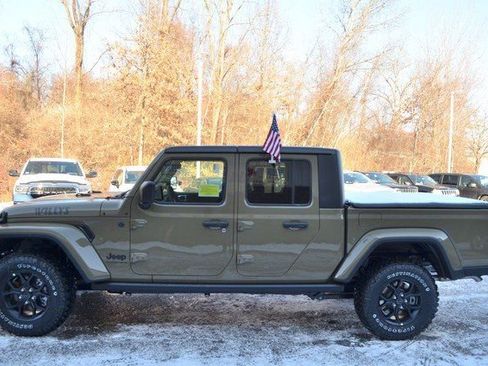 New 2026 Jeep Gladiator Willys image 5