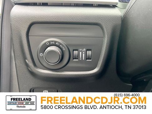 New 2025 Jeep Grand Cherokee L Laredo w/ Luxury Tech Group I image 13