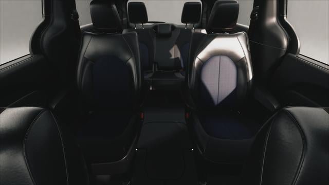 New 2027 Chrysler Pacifica Select FWD image 12