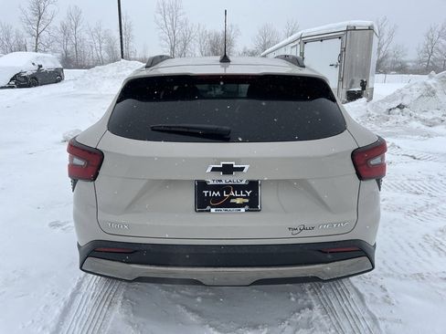 New 2026 Chevrolet Trax ACTIV w/ Driver Confidence Package image 6