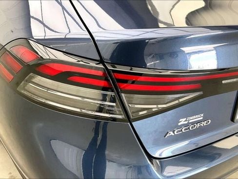Certified 2025 Honda Accord SE image 27