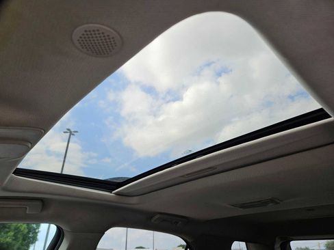 Used 2013 Chevrolet Equinox LT w/ Driver Convenience Package image 12