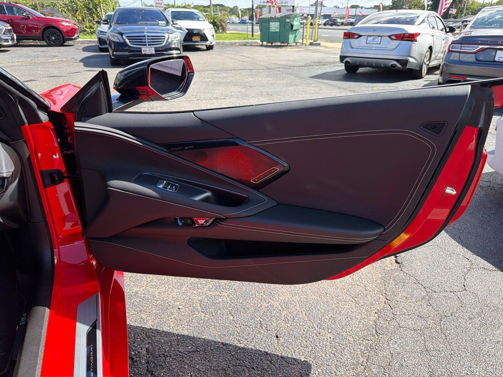 Used 2024 Chevrolet Corvette Stingray Preferred Conv w/ Z51 Performance Package RWD image 33