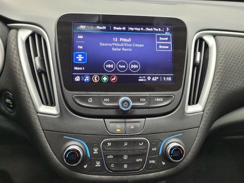 Used 2024 Chevrolet Malibu LT image 25