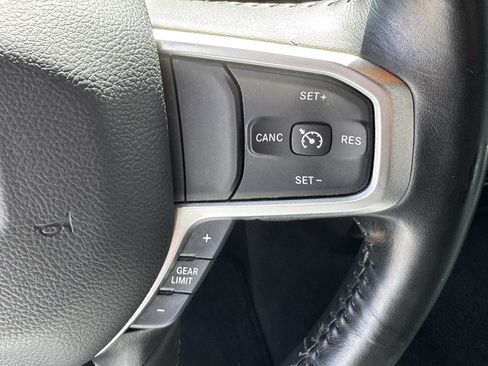 Used 2024 RAM 2500 Big Horn AWD/4WD image 23
