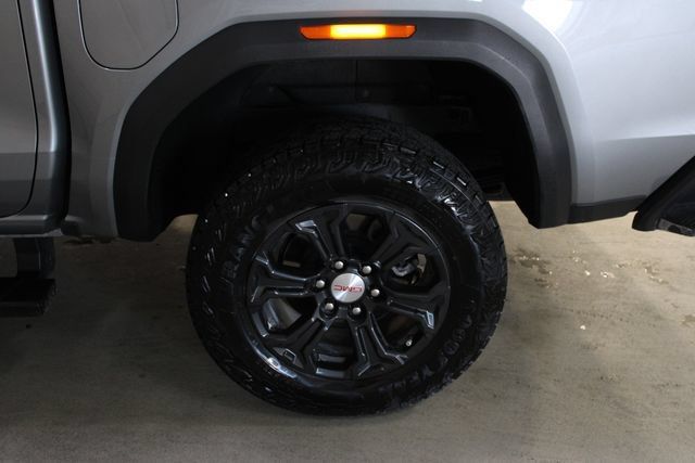 Used 2024 GMC Canyon Elevation w/ Convenience Package RWD image 33