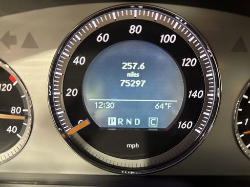 Used 2008 Mercedes-Benz C 350 Sport image 16