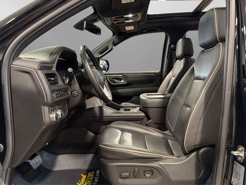 Used 2022 GMC Yukon SLT w/ SLT Premium Package AWD/4WD image 19