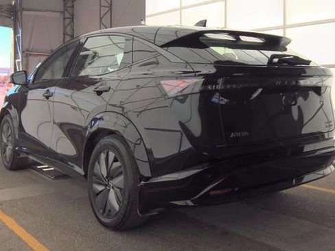 Used 2024 Nissan Ariya AWD image 4