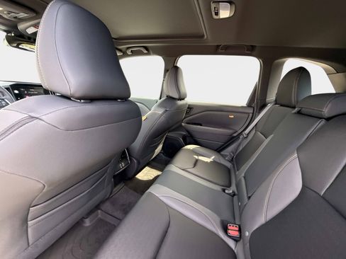 New 2026 Subaru Forester Wilderness AWD/4WD image 19
