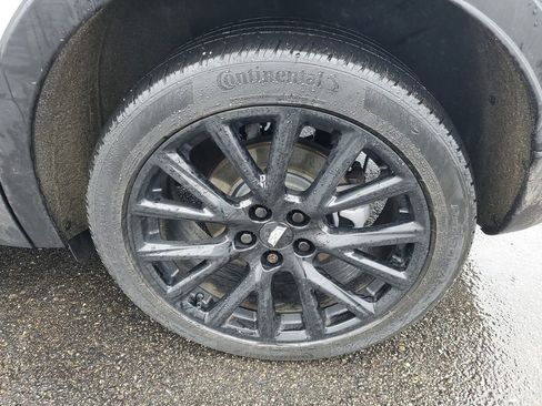 Used 2023 Cadillac XT4 Premium Luxury w/ LPO, Onyx Lite Package image 31