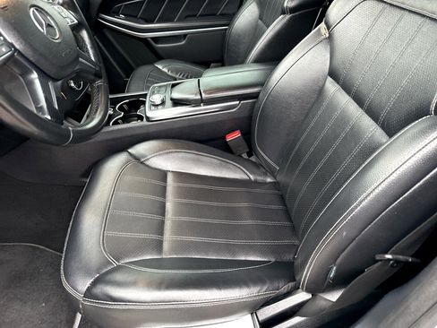 Used 2013 Mercedes-Benz GL 450 4MATIC image 12