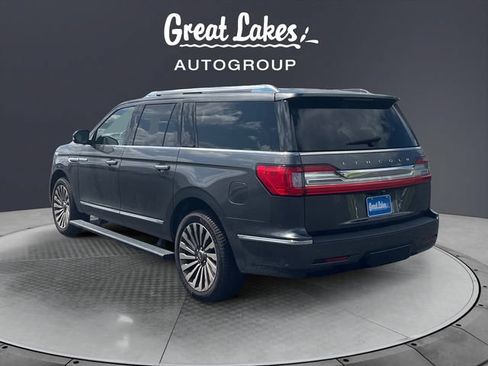 Used 2018 Lincoln Navigator L Reserve w/ Technology Package AWD/4WD image 3