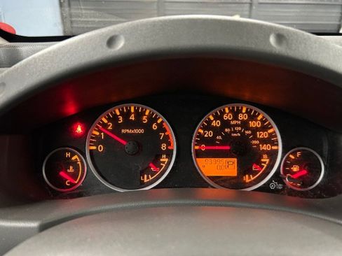 Used 2019 Nissan Frontier SL image 17