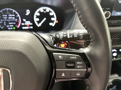 Used 2023 Honda HR-V Sport image 35