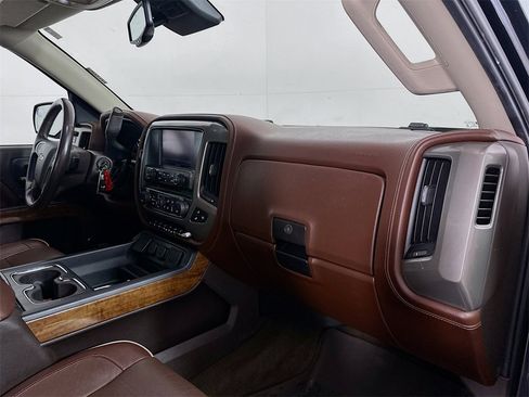 Used 2016 Chevrolet Silverado 1500 High Country w/ High Country Premium Package image 29