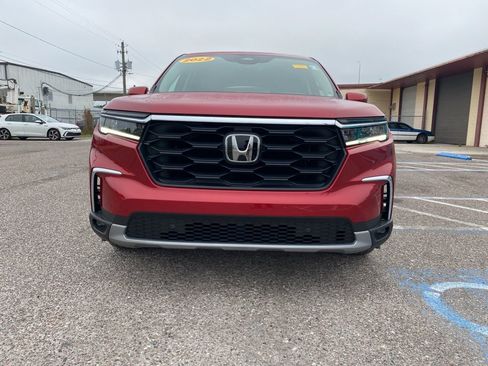 Used 2023 Honda Pilot EX-L image 8