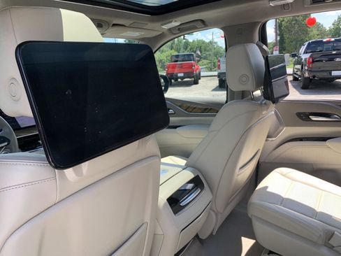 Used 2021 Cadillac Escalade Sport Platinum image 33