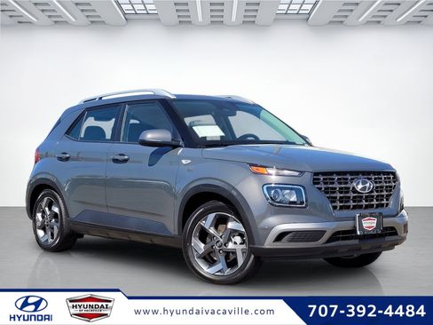 New 2025 Hyundai Venue SEL image 1