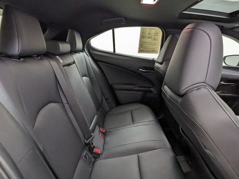 Used 2020 Lexus UX 250h w/ Premium Package AWD/4WD image 37