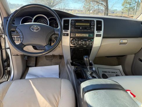 Used 2007 Toyota 4Runner Limited image 13