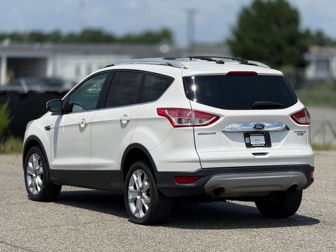 Used 2016 Ford Escape Titanium AWD/4WD image 10