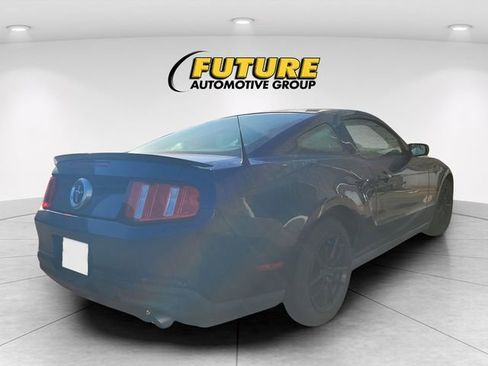 Used 2012 Ford Mustang Coupe image 3