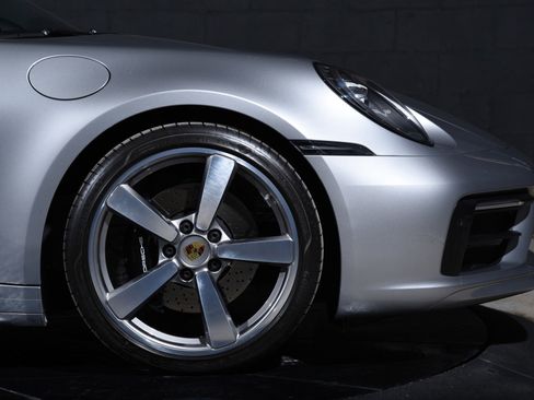 Used 2024 Porsche 911 Targa 4S image 29