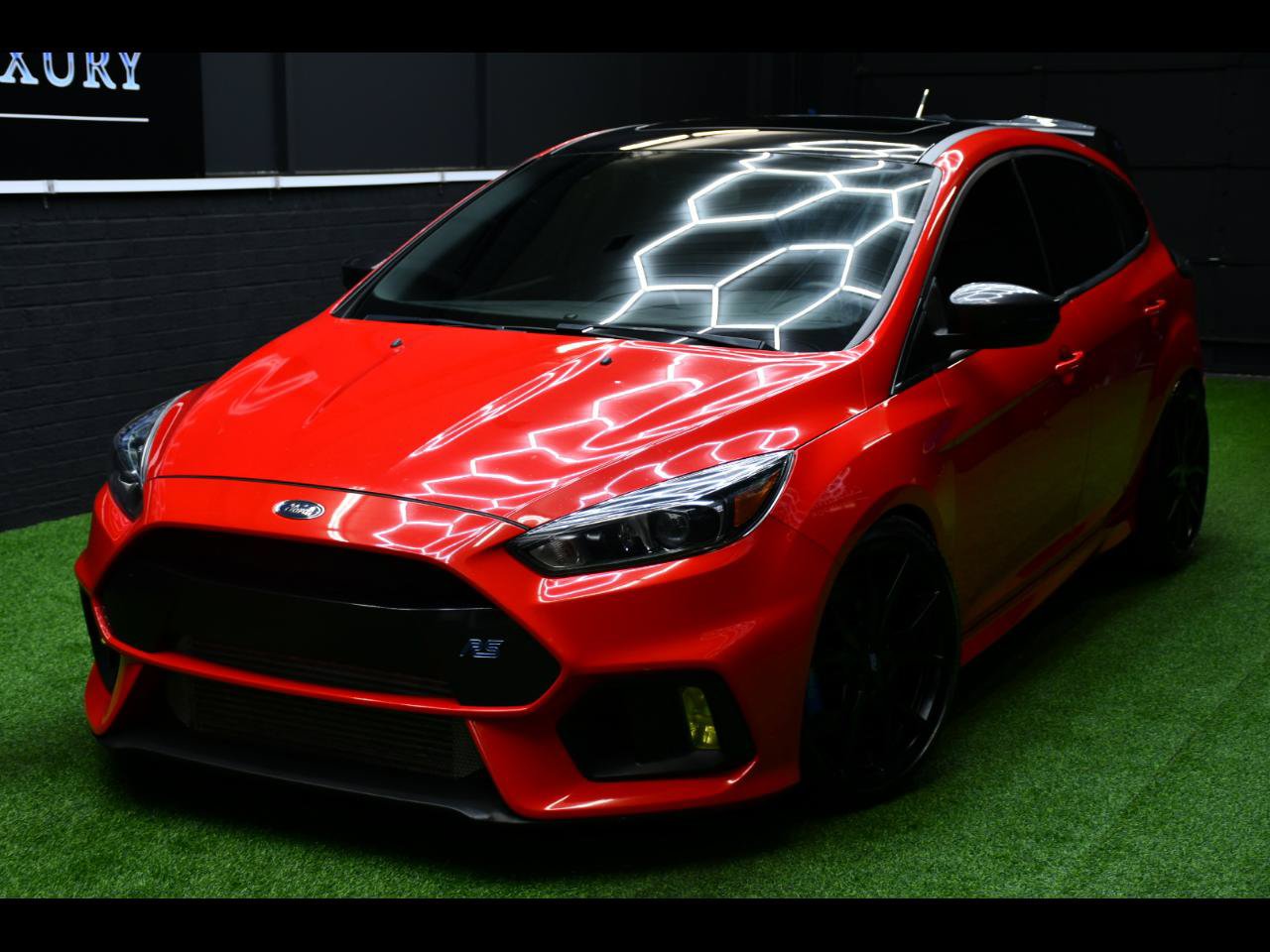 Used 2018 Ford Focus RS AWD/4WD image 1