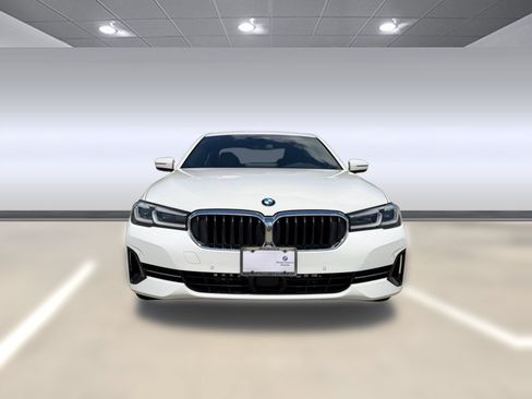 Used 2021 BMW 530i xDrive AWD/4WD image 6