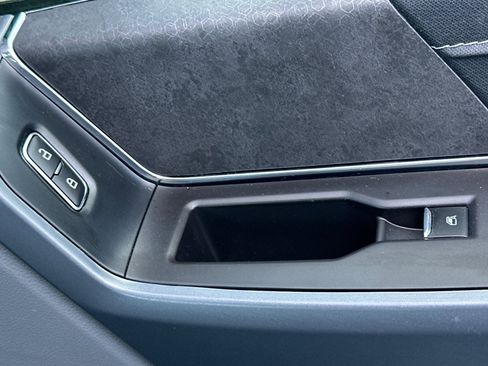 Used 2024 Ford F150 XLT w/ Equipment Group 302A MID image 21