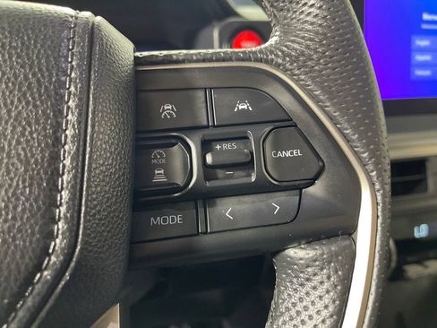 Certified 2024 Toyota Tacoma TRD Sport image 27