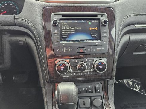 Used 2015 Chevrolet Traverse LTZ image 15