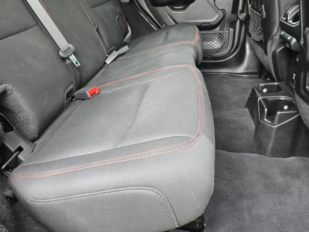 Used 2021 Jeep Wrangler Unlimited Rubicon AWD/4WD image 10