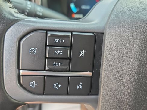 Certified 2023 Ford F350 Lariat w/ Chrome Package AWD/4WD image 17