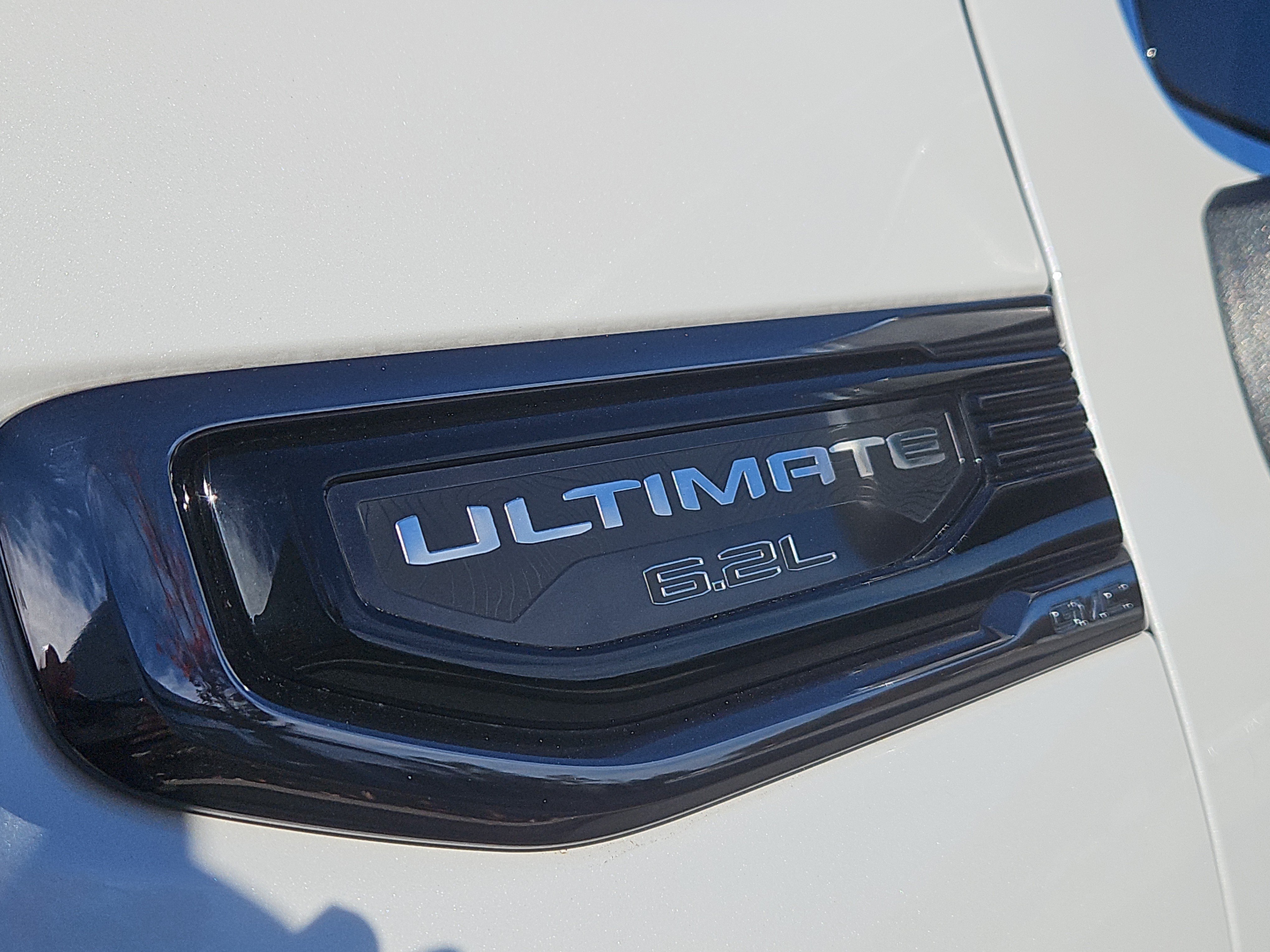Used 2024 GMC Sierra 1500 Denali Ultimate AWD/4WD image 6