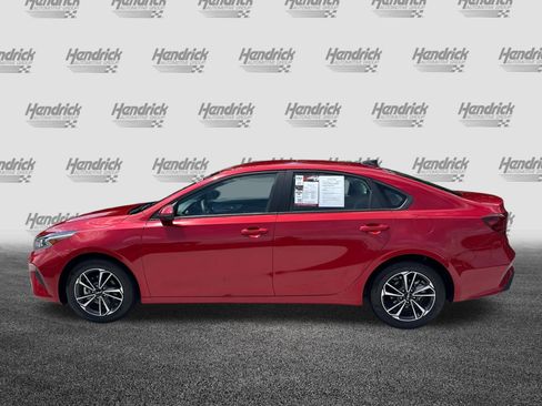 Used 2024 Kia Forte LXS w/ LXS Technology Package FWD image 7