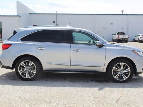 Used 2017 Acura MDX SH-AWD w/ Technology Package image 4