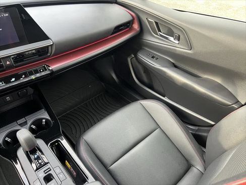 Certified 2024 Toyota Prius Prime image 16