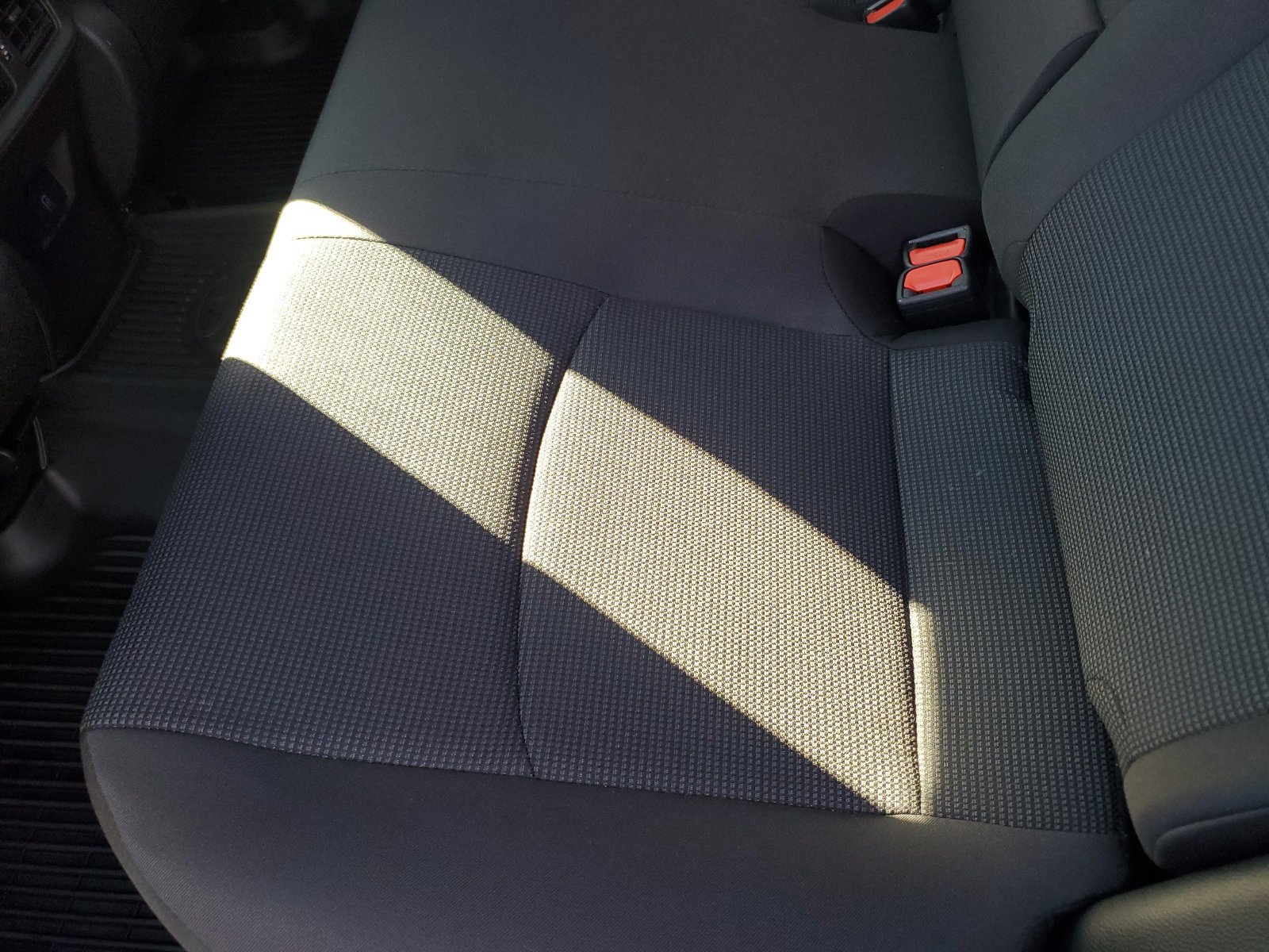Certified 2024 Toyota RAV4 LE AWD/4WD image 15