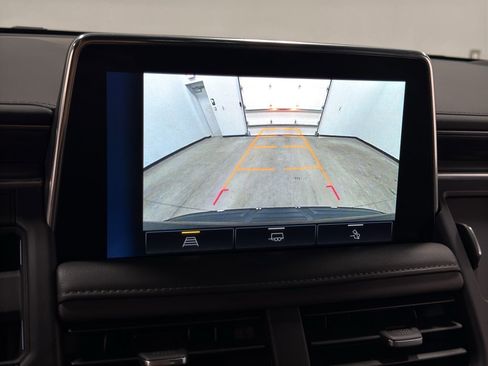 Used 2022 Chevrolet Tahoe Z71 w/ Max Trailering Package image 23