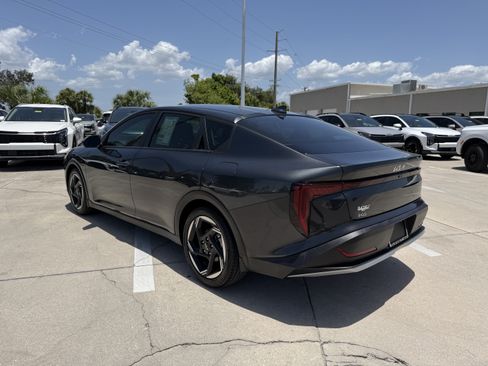 Used 2025 Kia K4 EX FWD image 6