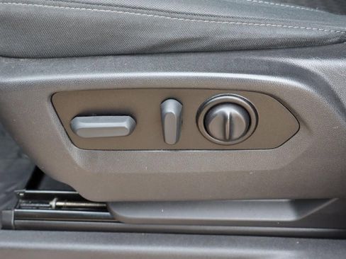 Used 2021 Chevrolet Silverado 1500 RST w/ Z71 Off-Road Package image 10