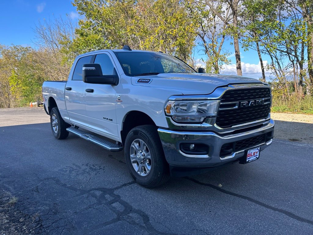 Used 2024 RAM 2500 Big Horn AWD/4WD image 4