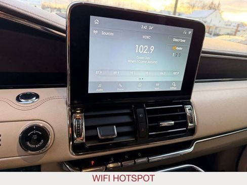 Used 2020 Lincoln Navigator L Reserve w/ Luxury Package image 30